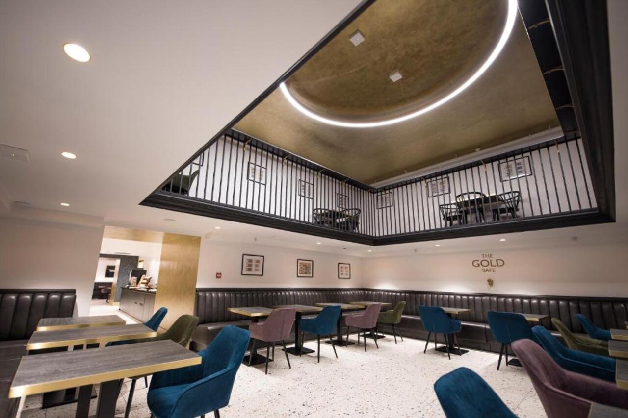 The Gold Bank 4* Prague